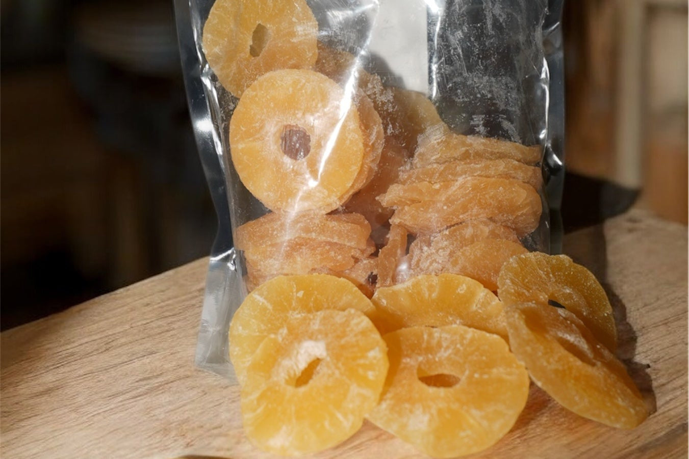 ANANAS DISIDRATATO A FETTE